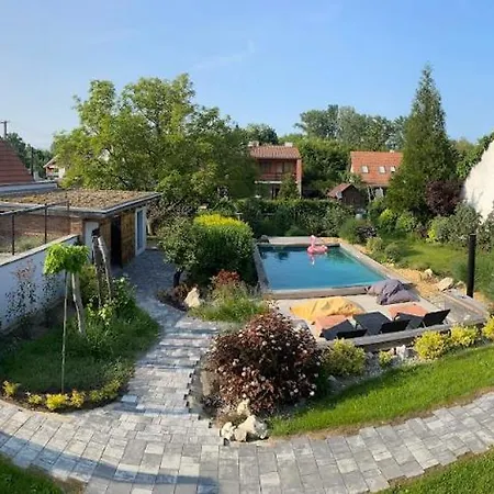 Guest house Dobrybydlo *